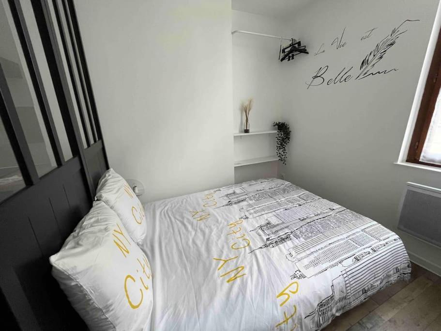 Apartment Grand 1er Etage Au Calme Centre Proximite Cathedrale *